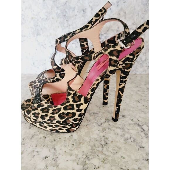 Betsey Johnson 10M Strappy Sandal High 6" Heels Animal‎ Print 2013 Stilettos - Picture 1 of 11